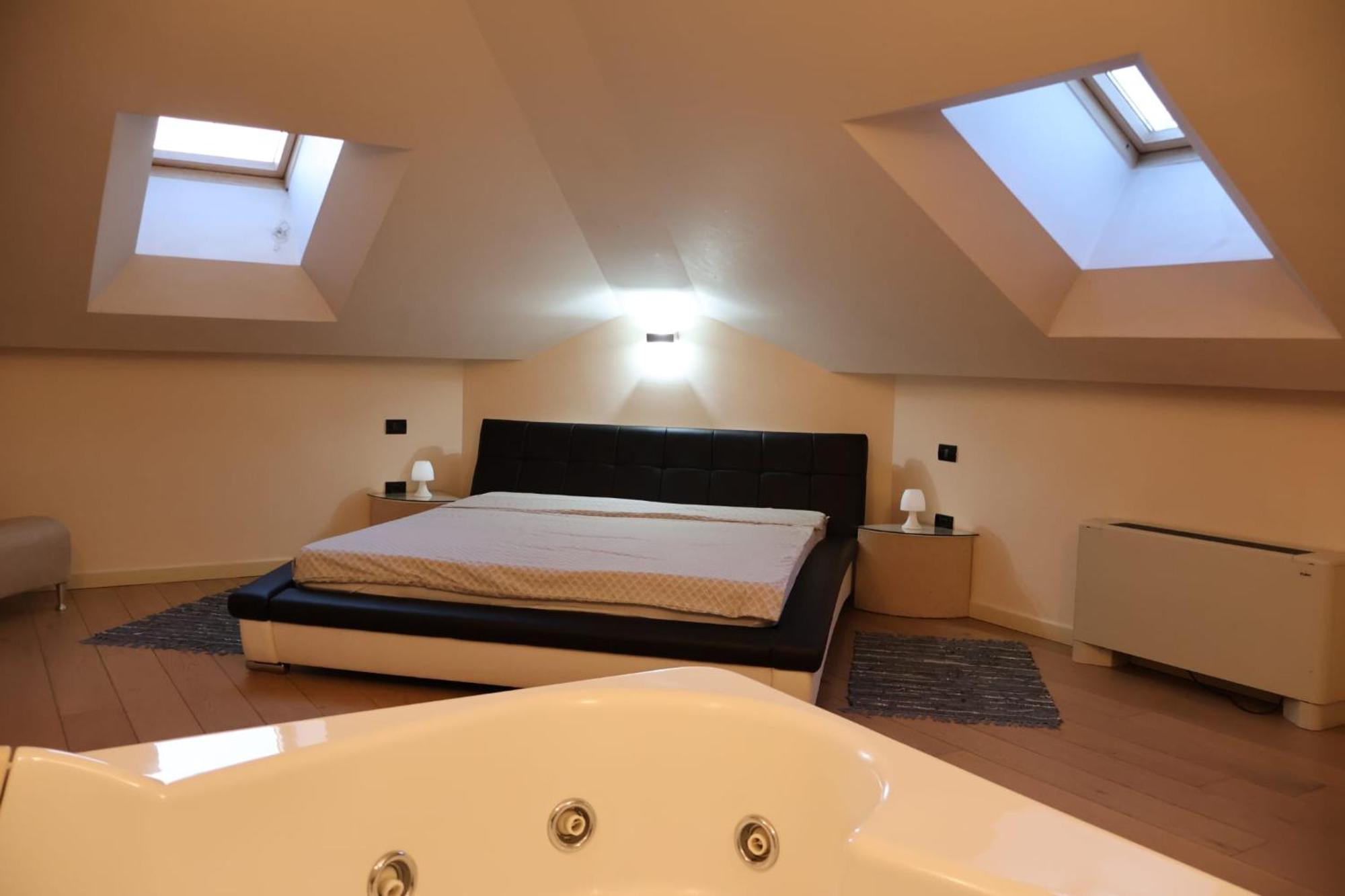 Central Terrace Escape With Jacuzzi Timisoara Luaran gambar
