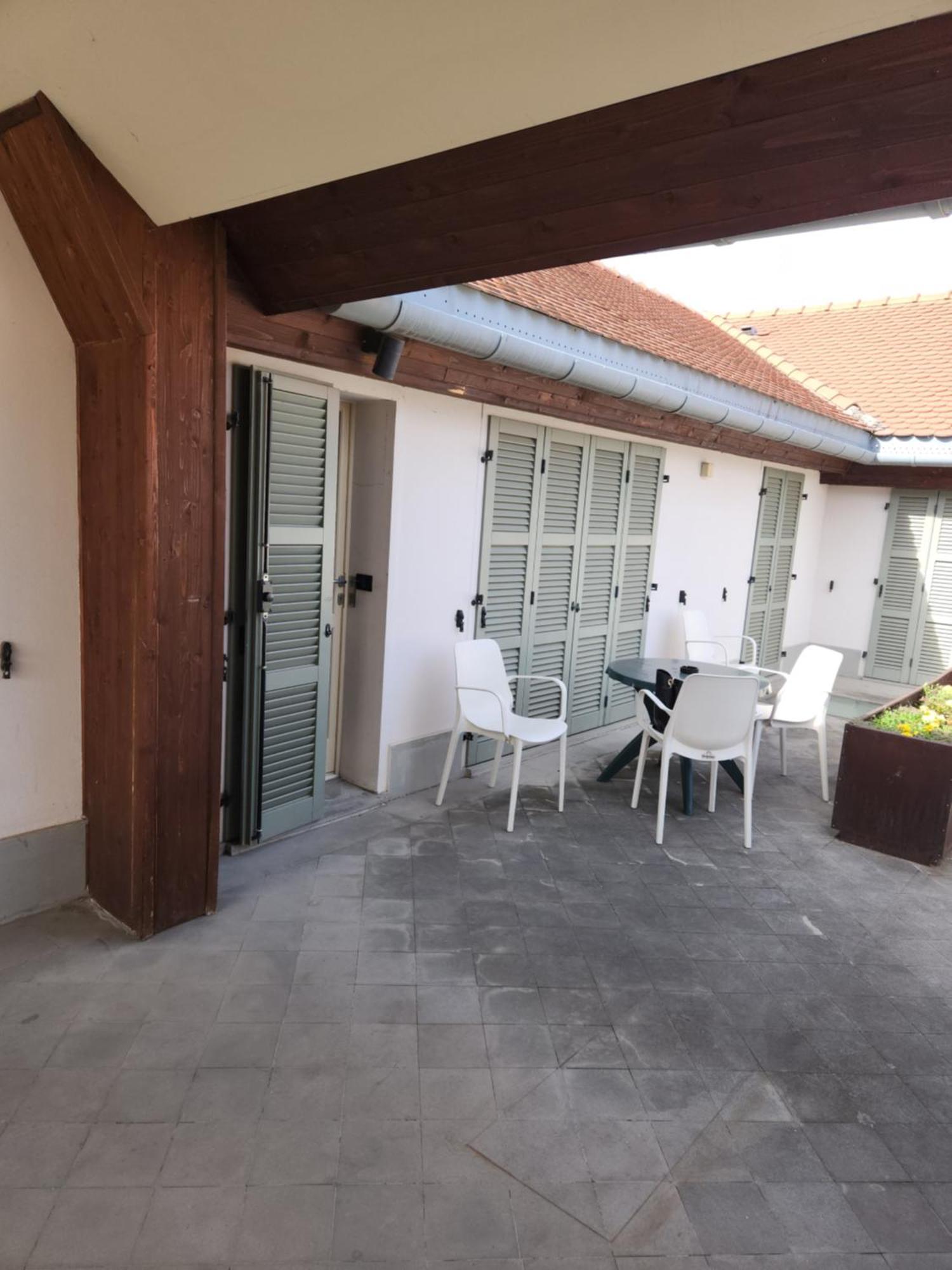 Central Terrace Escape With Jacuzzi Timisoara Luaran gambar